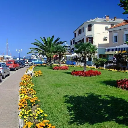 Sweet - Complet Biograd Na Moru